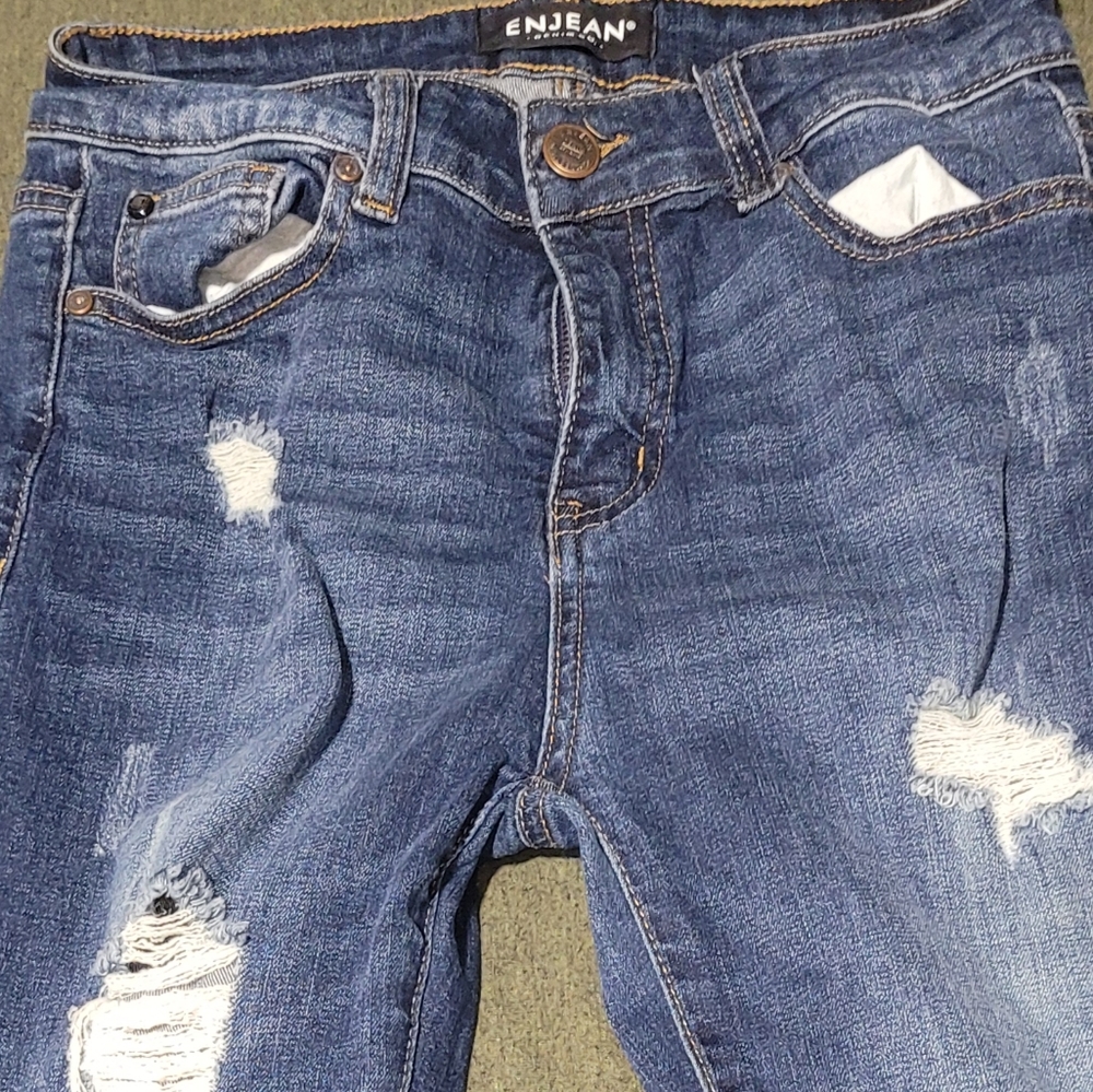 Enjean Ross brand size 5